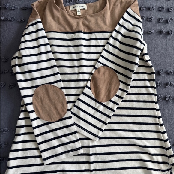 Striped Tan and Navy Shirt and Shorts Set - Picture 3 of 6